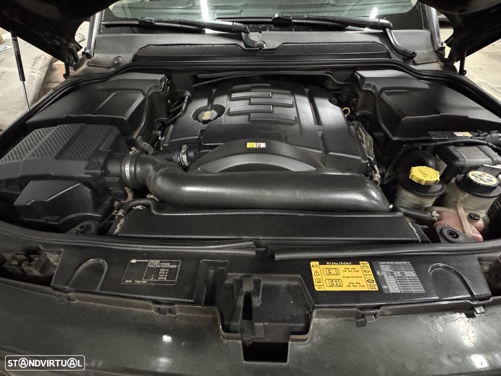 Land Rover Discovery 2.7 TD V6 HSE Auto. - 26