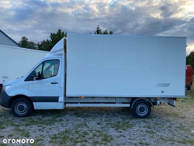 Mercedes-Benz sprinter - 1