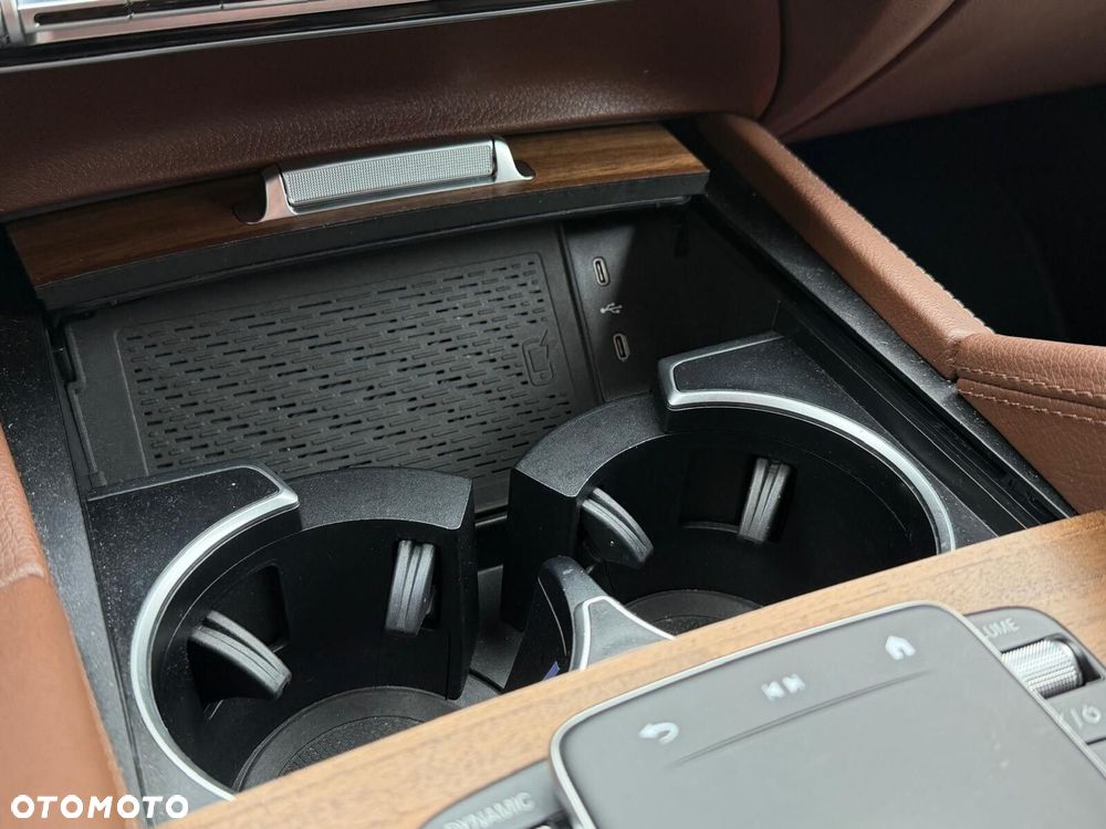 Mercedes-Benz GLE 300 d mHEV 4-Matic AMG Line - 26