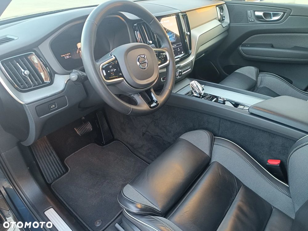 Volvo XC 60 B4 D AWD Geartronic Inscription - 9