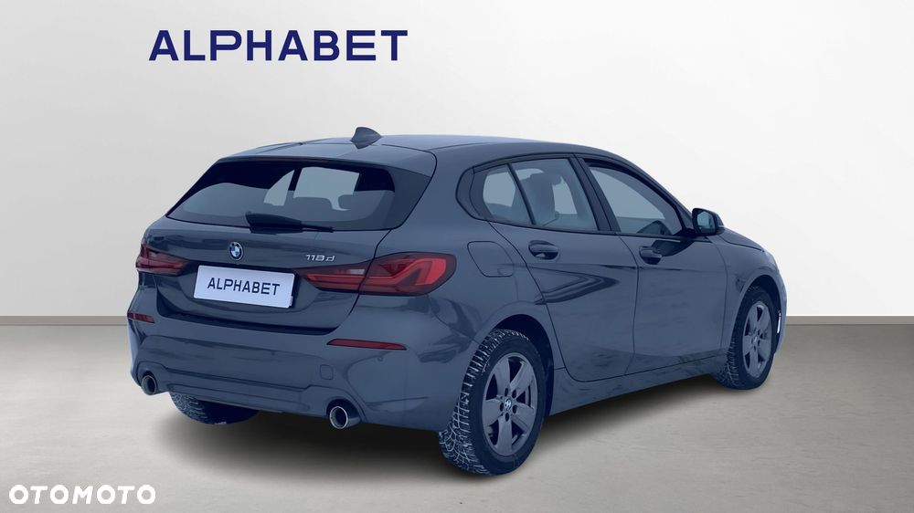 BMW Seria 1 118d - 5