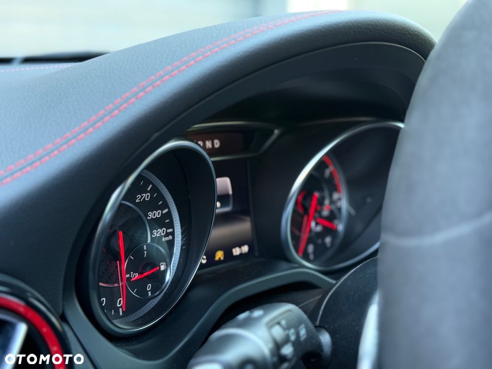 Mercedes-Benz GLA AMG 45 4-Matic - 21