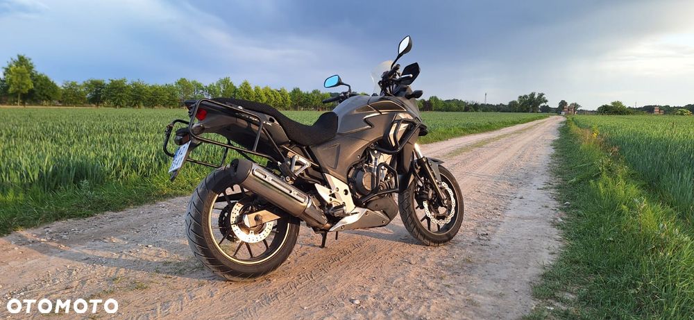 Honda CB - 16