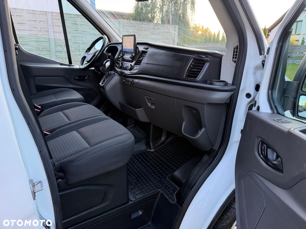 Ford Transit - 6