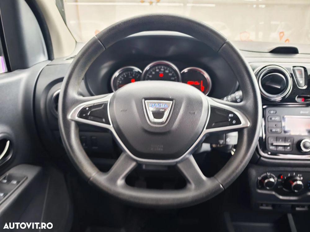 Dacia Lodgy 1.5 Blue dCi Laureate - 22