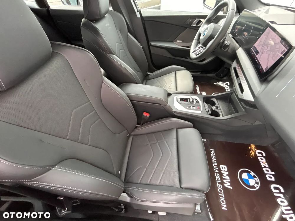 BMW Seria 2 220d mHEV - 24
