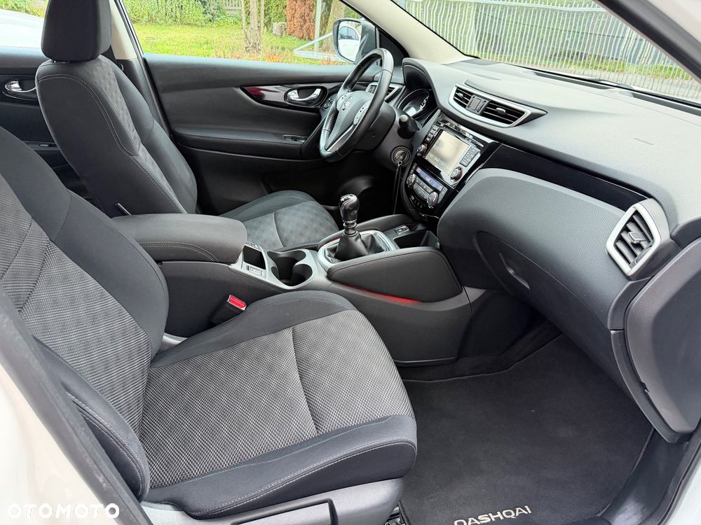 Nissan Qashqai - 17