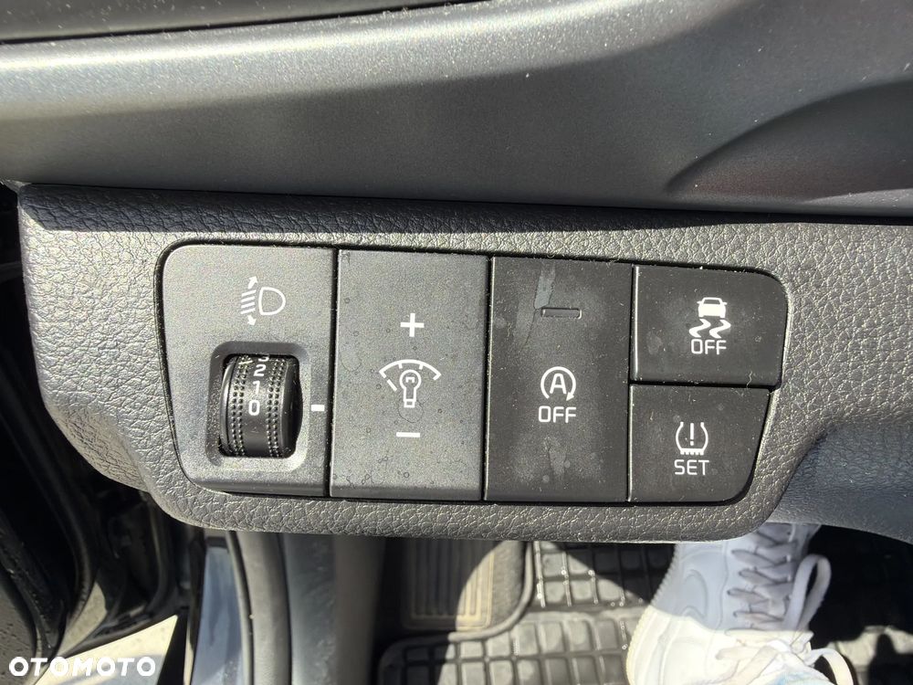 Kia Stonic 1.0 T-GDI M - 23