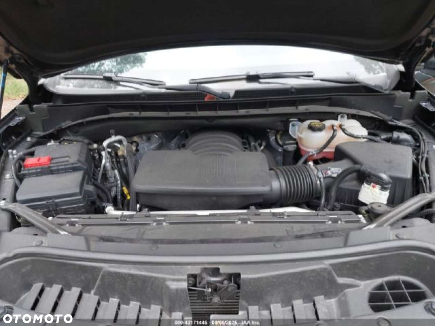 Cadillac Escalade - 9