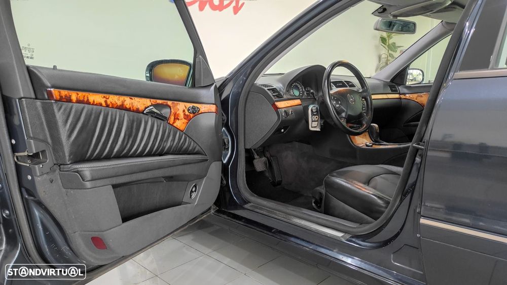 Mercedes-Benz E 220 CDi Avantgarde Aut. - 15