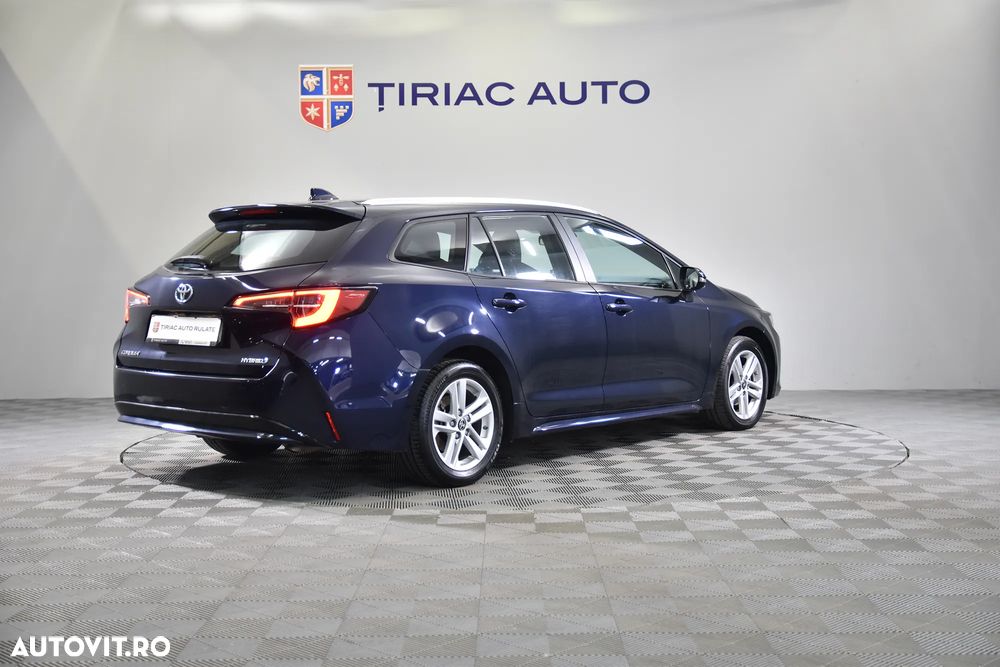 Toyota Corolla 1.8 HSD Business - 6