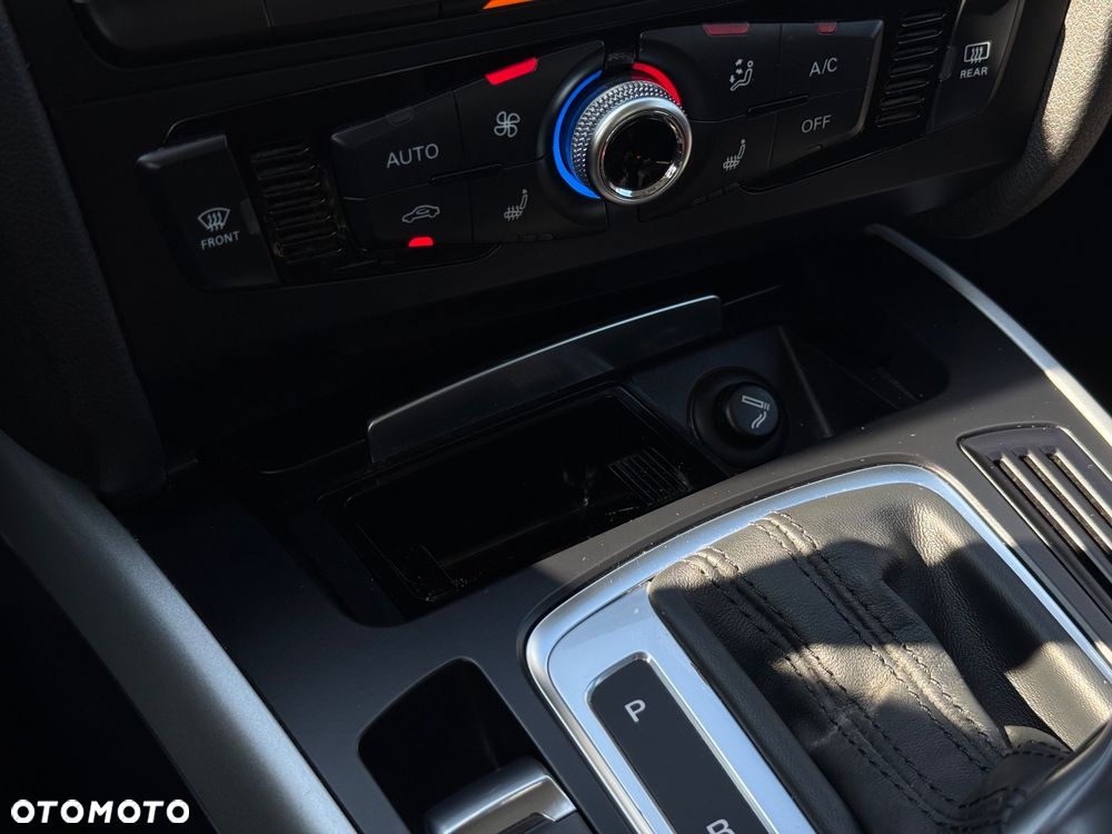 Audi A4 Avant 2.0 TDI DPF multitronic S line Sportpaket - 22