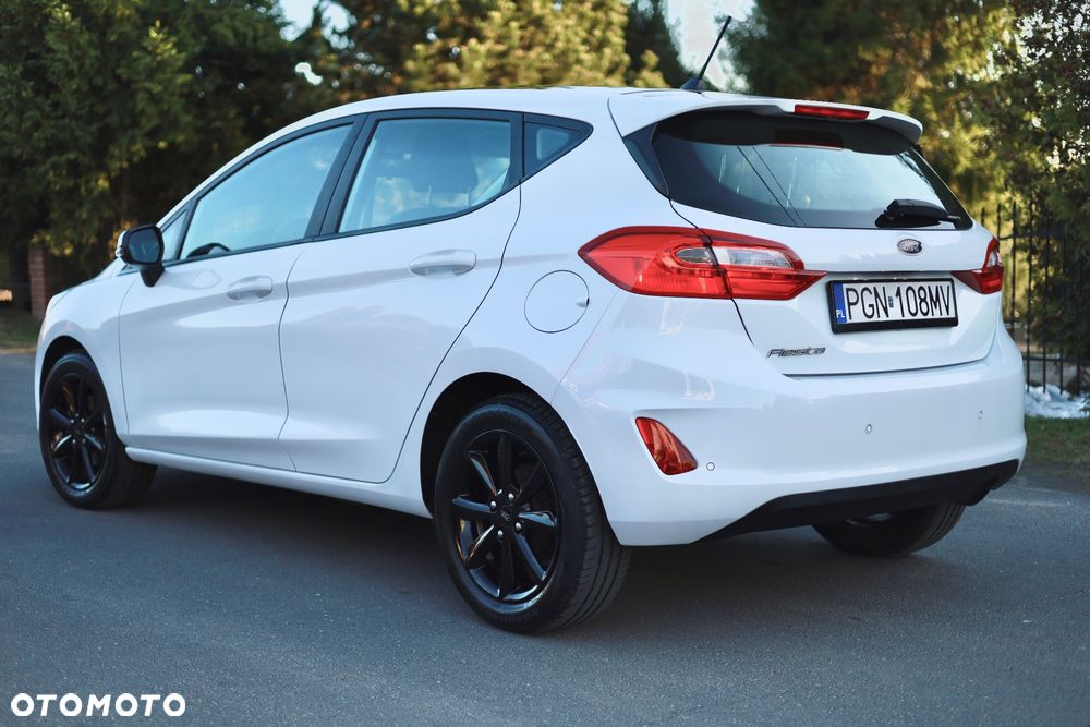 Ford Fiesta 1.0 EcoBoost S&S TREND - 9