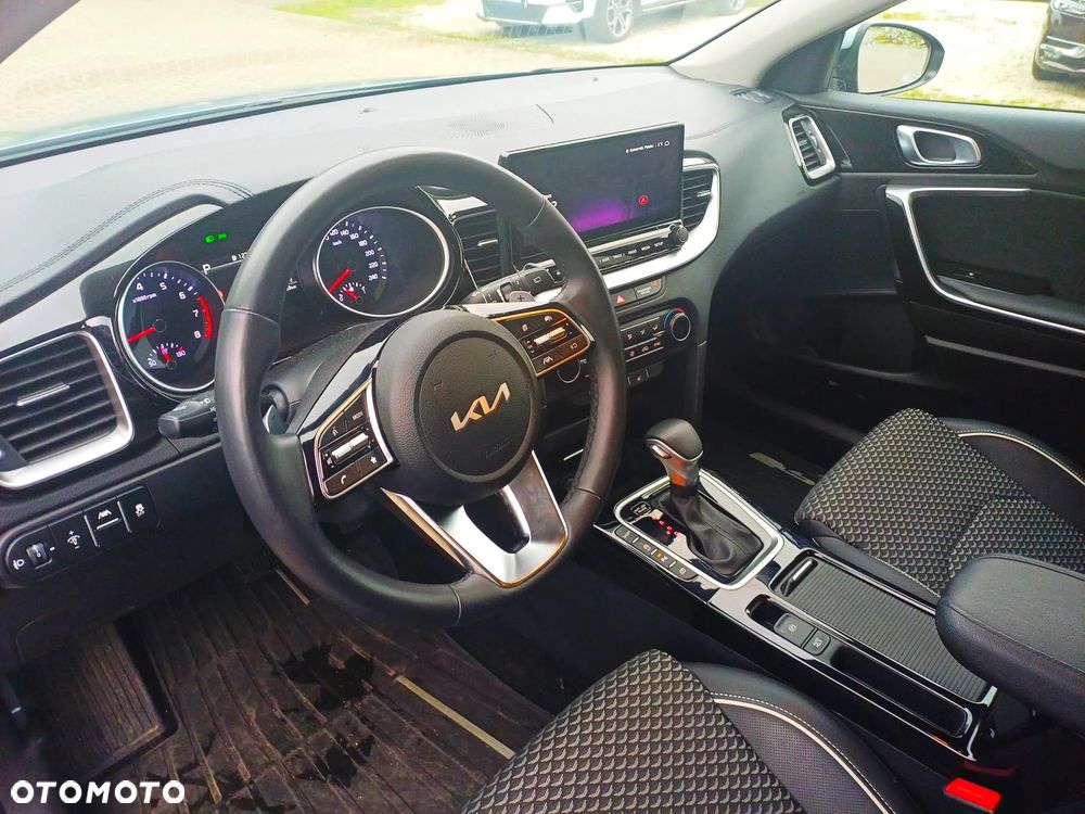 Kia Ceed 1.5 T-GDI Tribute DCT - 12