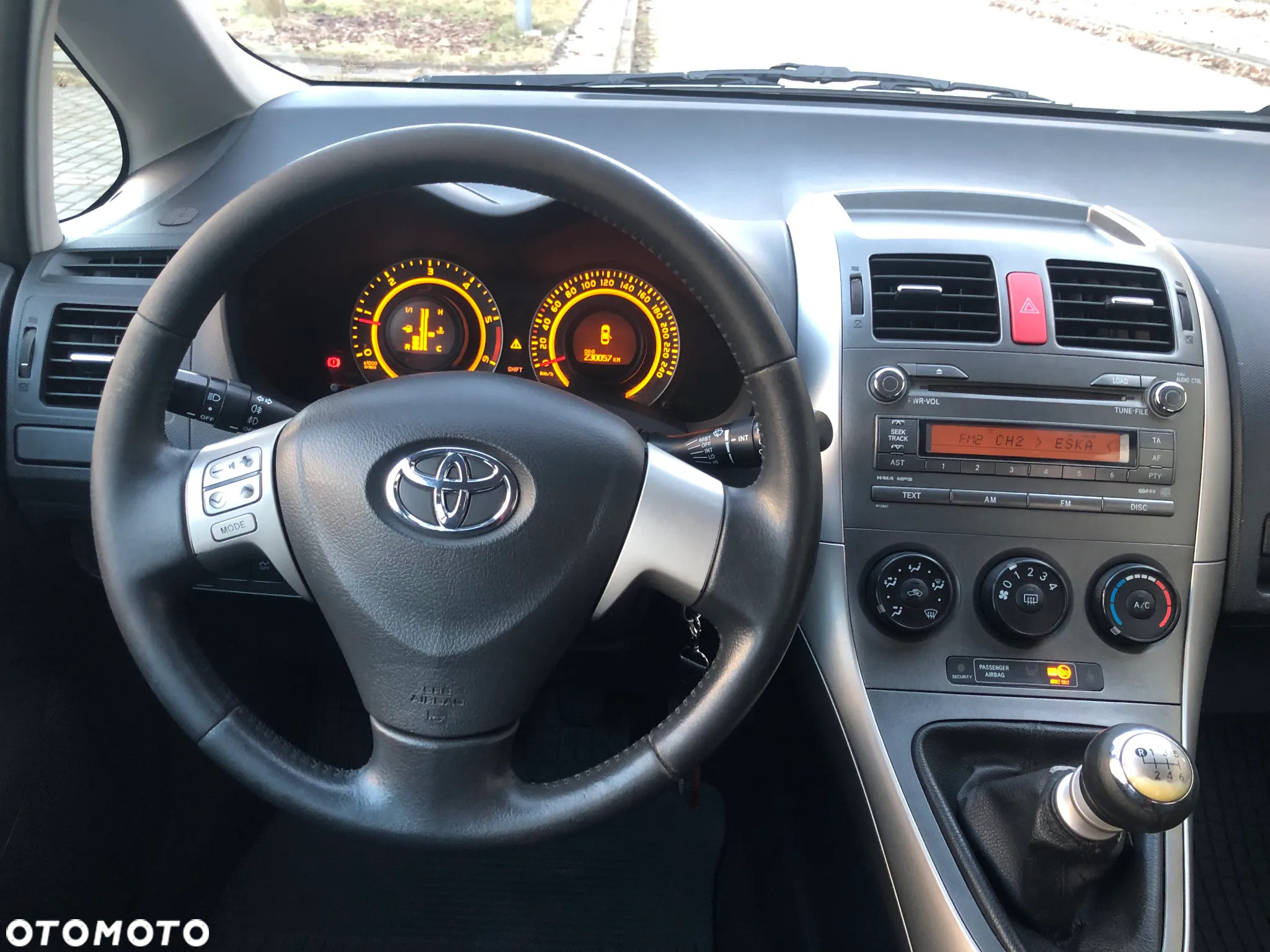 Toyota Auris 2.0 D-4D Luna - 13