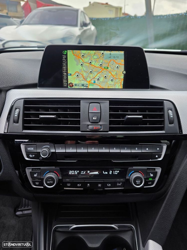 BMW 320 d Touring Pack M - 16