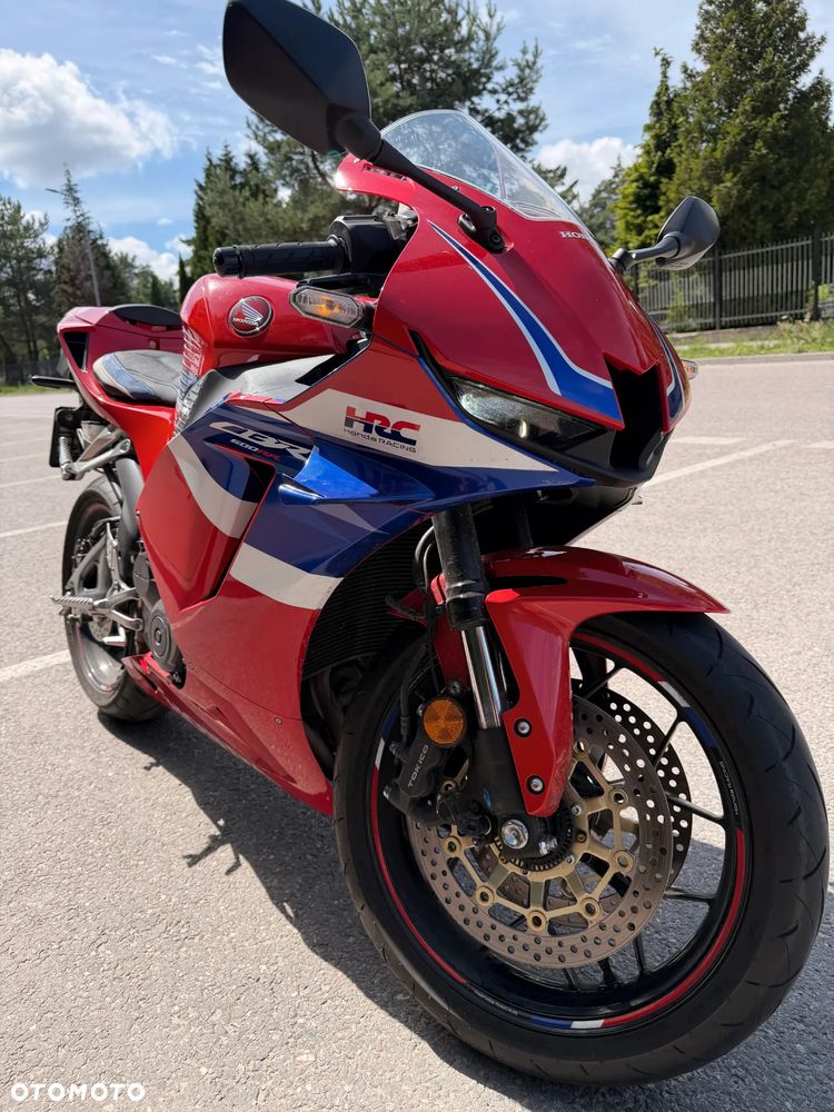 Honda CBR - 6
