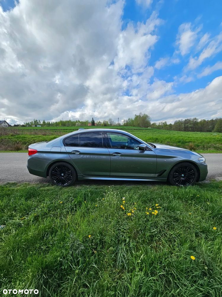 BMW Seria 5 520d xDrive Sport - 23