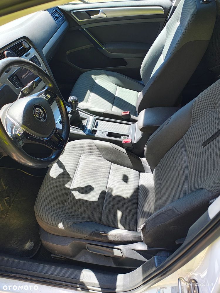 Volkswagen Golf 1.6 TDI BlueMot Comfortline - 10
