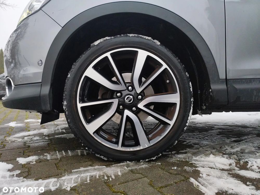 Nissan Qashqai 1.2 DIG-T Tekna EU6 - 15