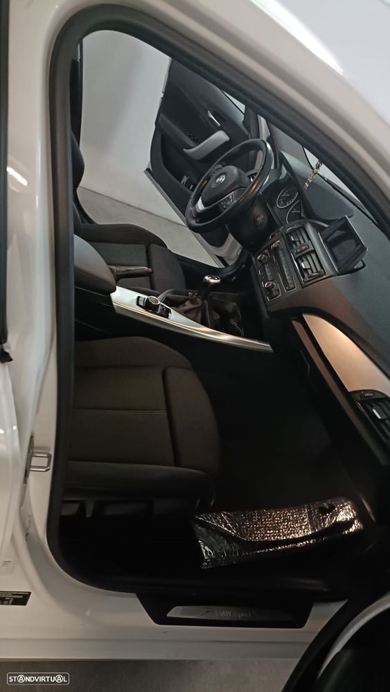 BMW 116 d EDynamics Line Sport - 13