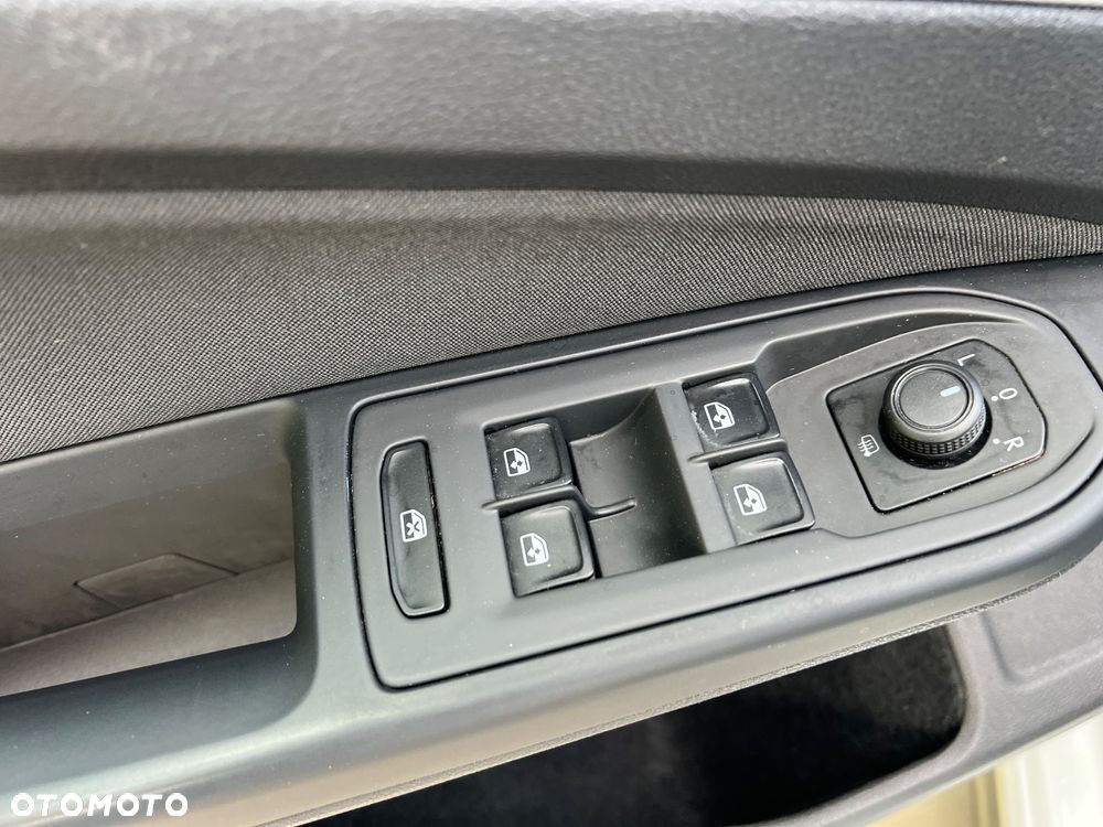 Volkswagen Golf 1.0 TSI Active - 13