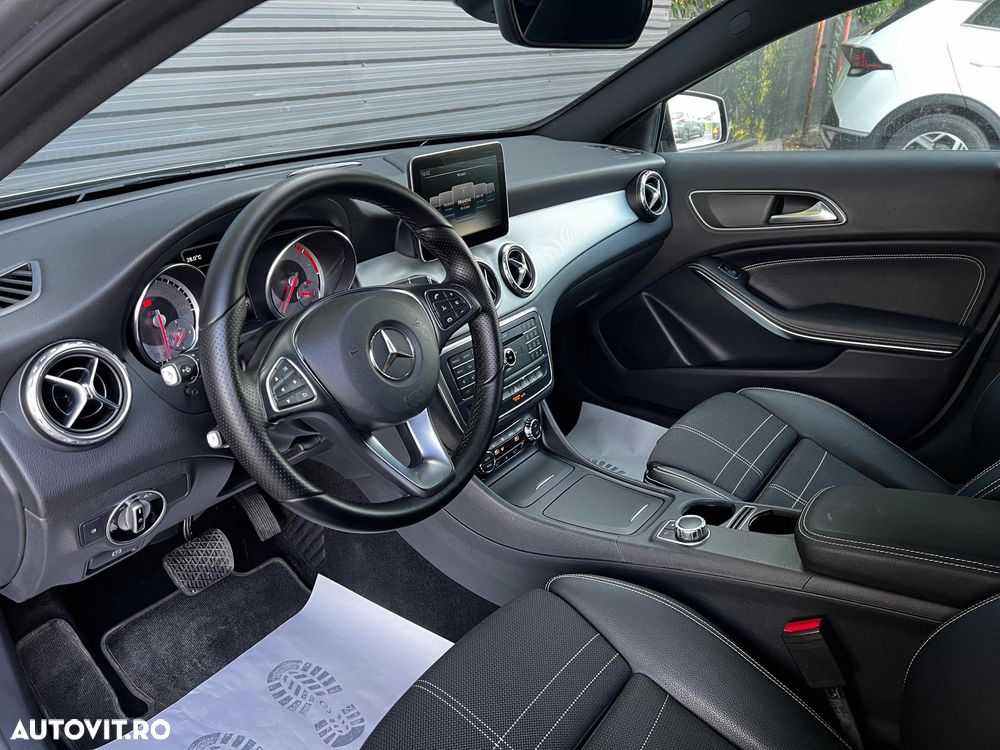 Mercedes-Benz GLA 220 d 4MATIC 7G-DCT Style - 11