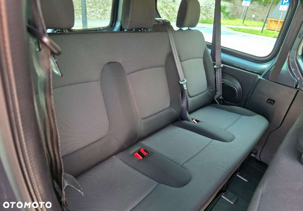 Renault Trafic - 28