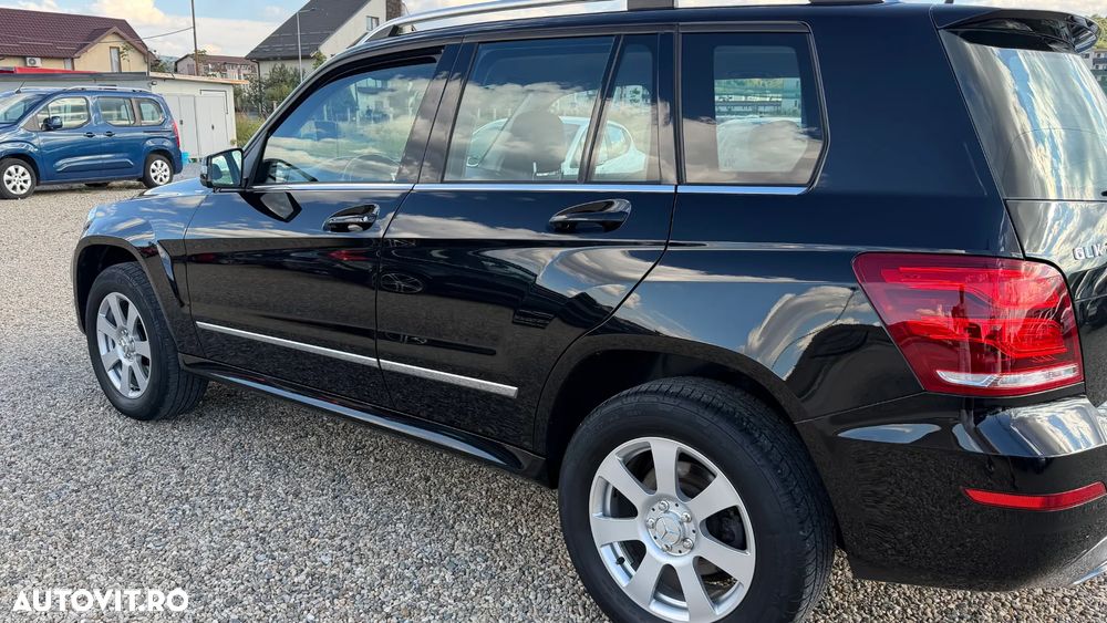 Mercedes-Benz GLK 220 CDI DPF 4Matic BlueEFFICIENCY 7G-TRONIC - 10