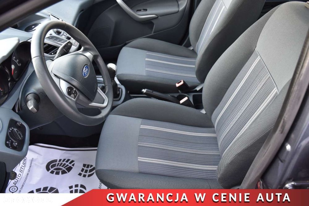 Ford Fiesta 1.25 Champions Edition - 10