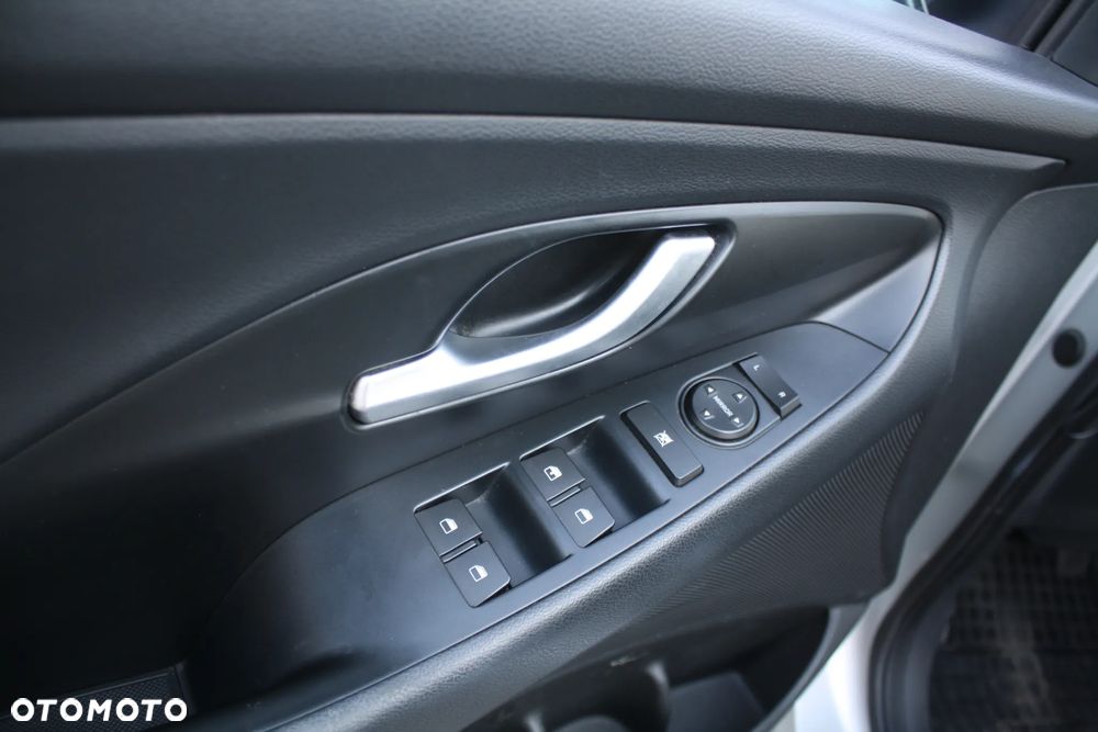 Hyundai i30 1.6 CRDi Premium - 20