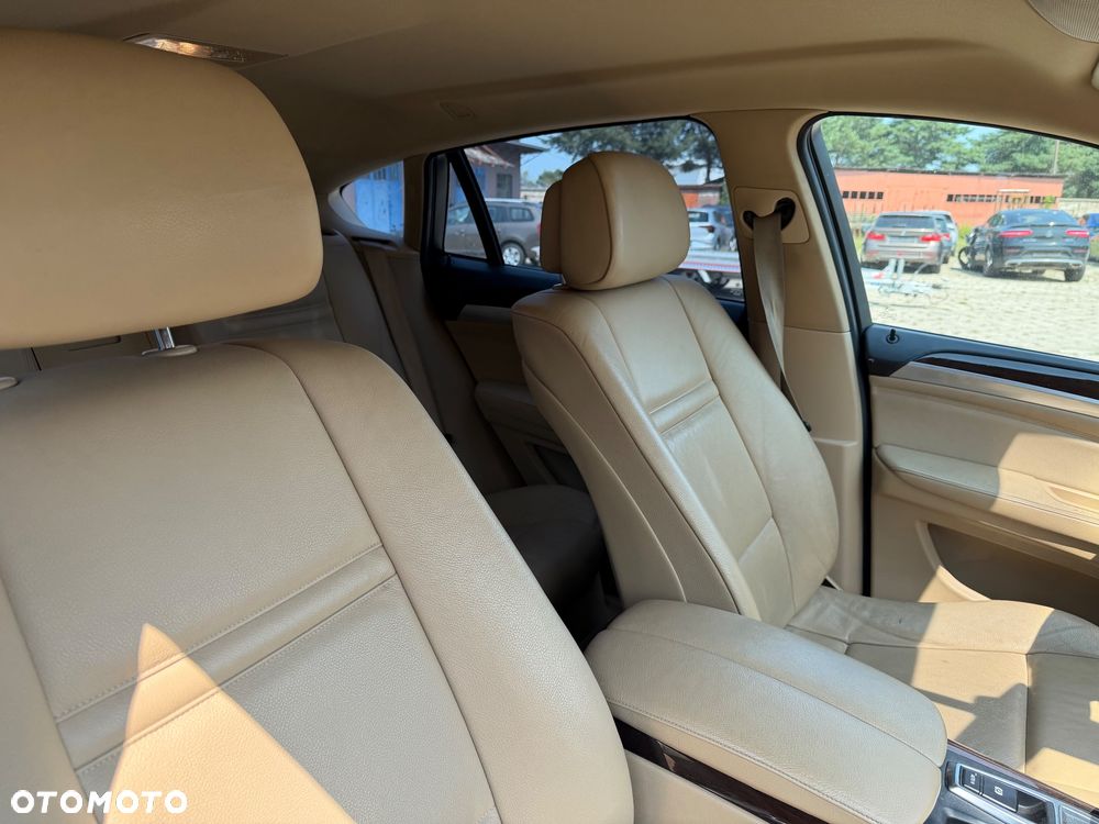 BMW X6 xDrive35d - 12