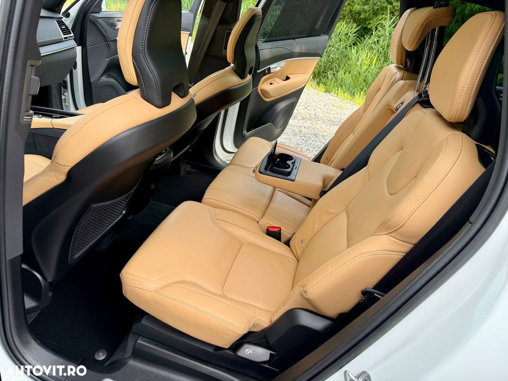 Volvo XC 90 - 16