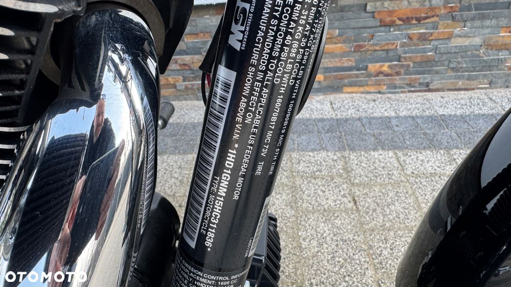 Harley-Davidson Dyna Low Rider - 22