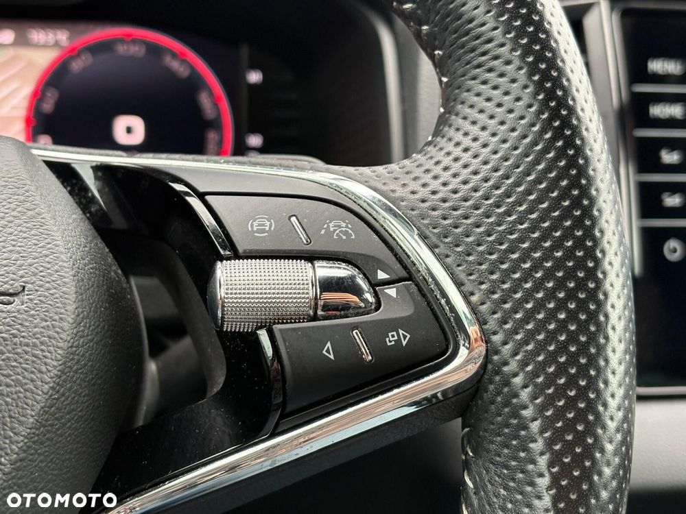 Skoda Karoq 2.0 TSI 4x4 Sportline DSG - 19