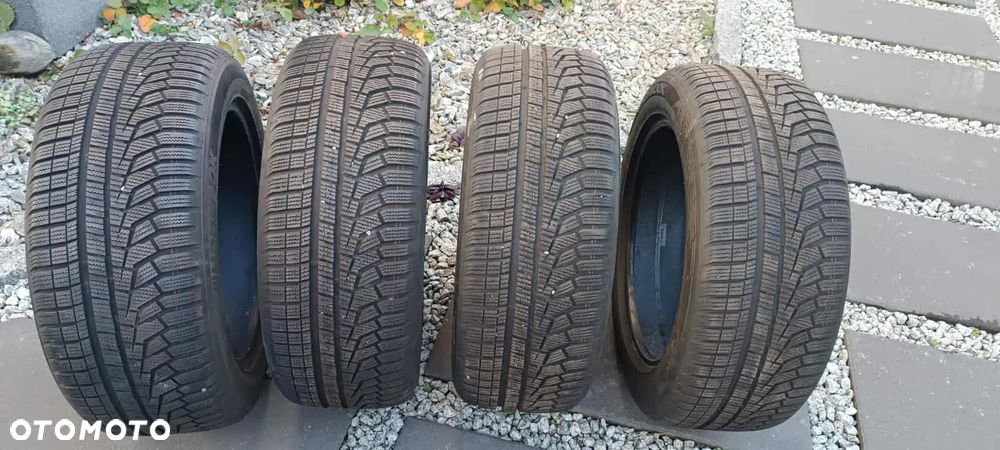 Hankook winter i*cept evo2 225/55R17 - 1