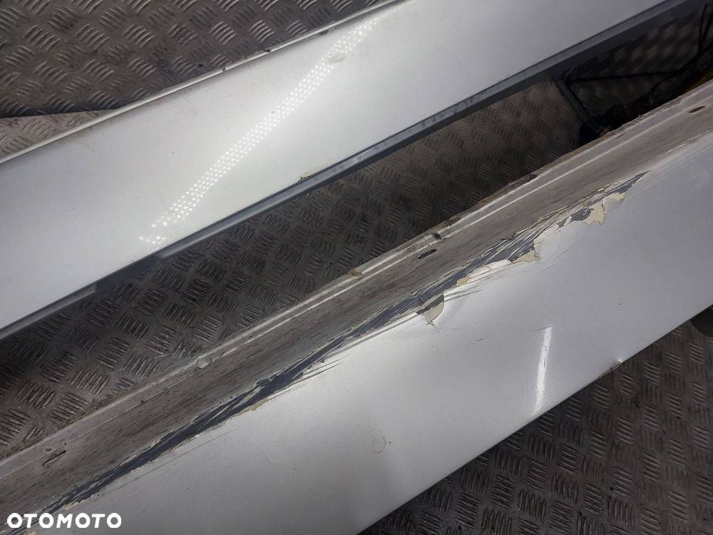 PRÓG NAKŁADKA LEWA + PRAWA BMW E61 7033760 7033759 354/7 - 2