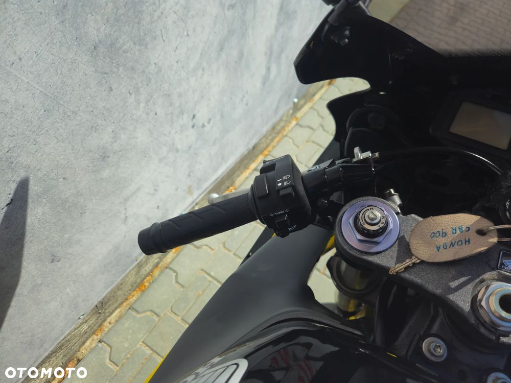 Honda CBR - 31