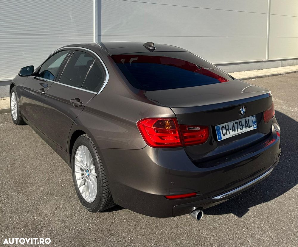 BMW Seria 3 320d - 10