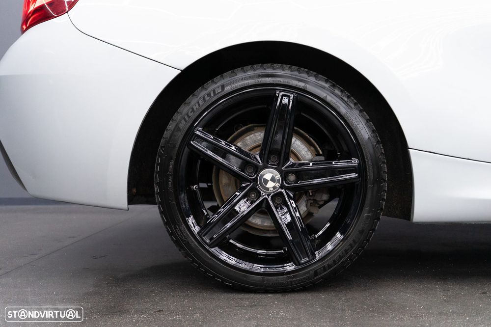 BMW 218 d Coupe Pack M Auto - 11