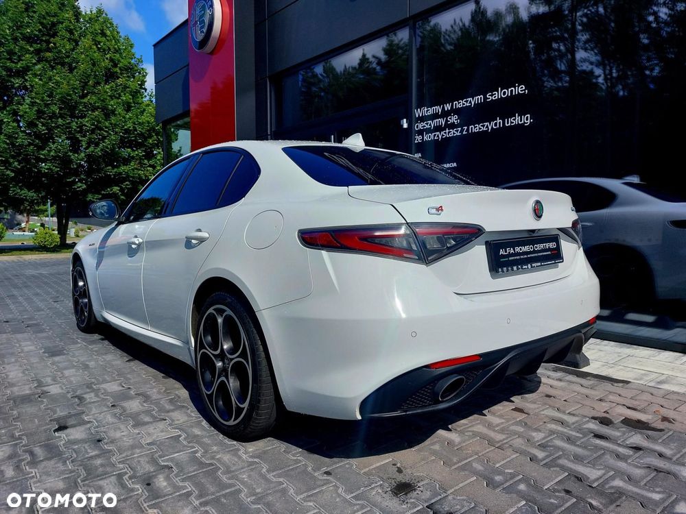 Alfa Romeo Giulia 2.0 Turbo Veloce Q4 - 4