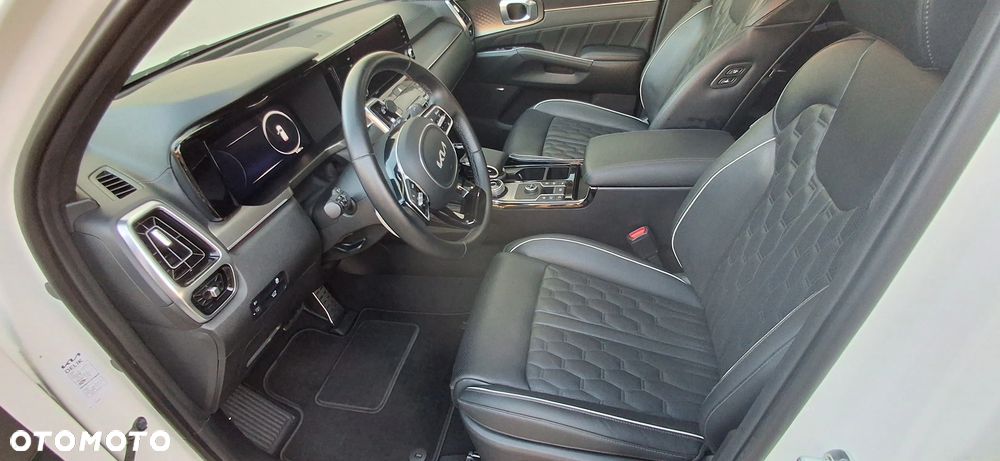 Kia Sorento - 8