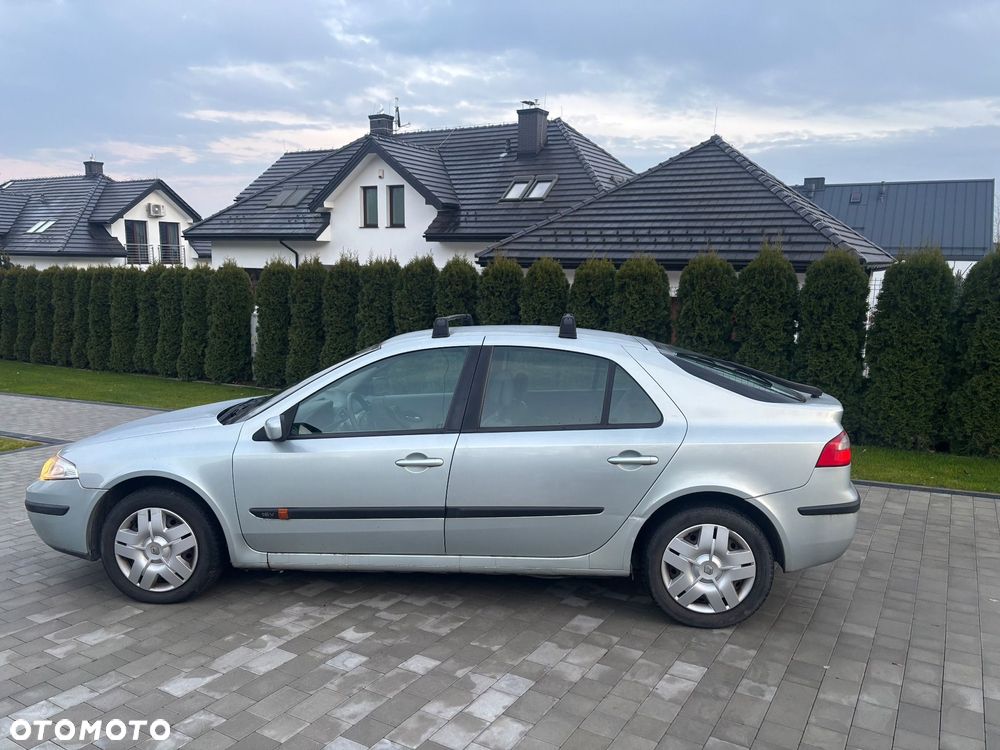 Renault Laguna 1.6 Expression - 8