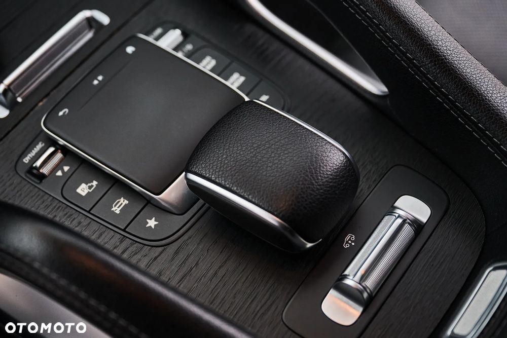 Mercedes-Benz GLE 400 d 4-Matic Premium - 24