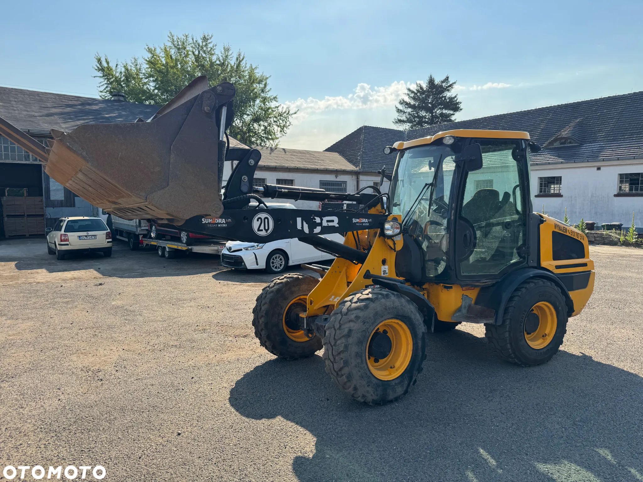 JCB 407 - 1