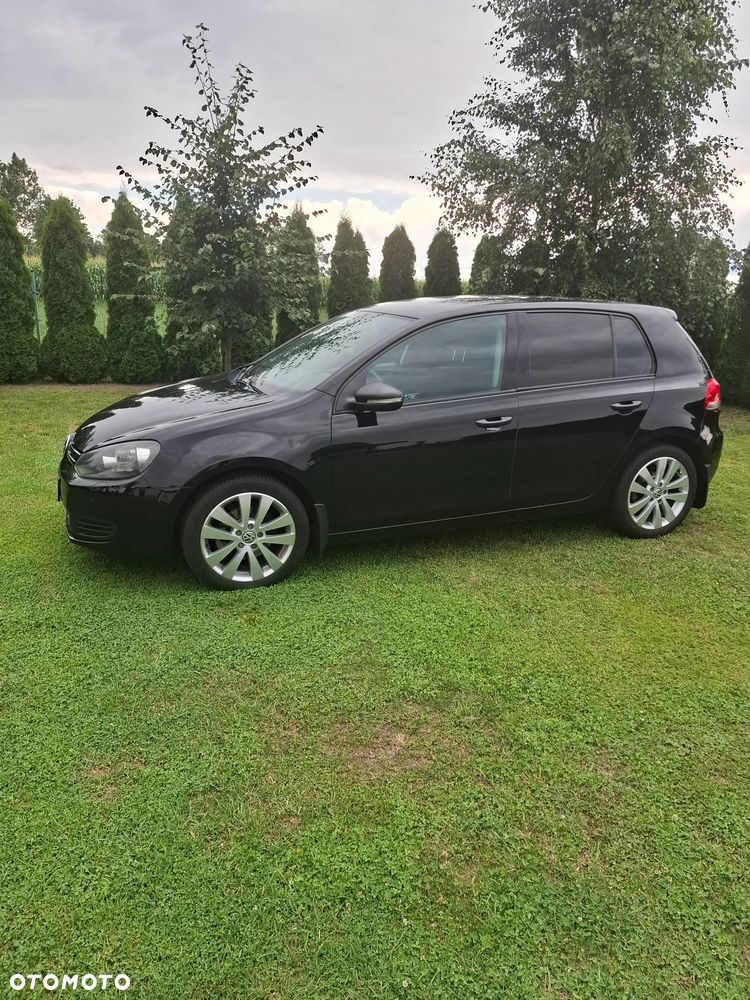 Volkswagen Golf - 11