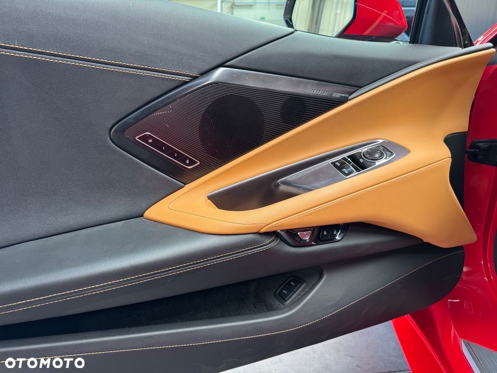 Chevrolet Corvette Stingray 2LT 6.2 V8 Automatik - 16