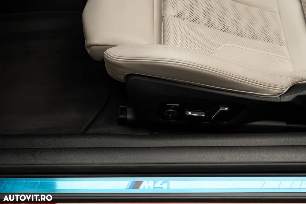 BMW M4 Competition M xDrive AT - 14