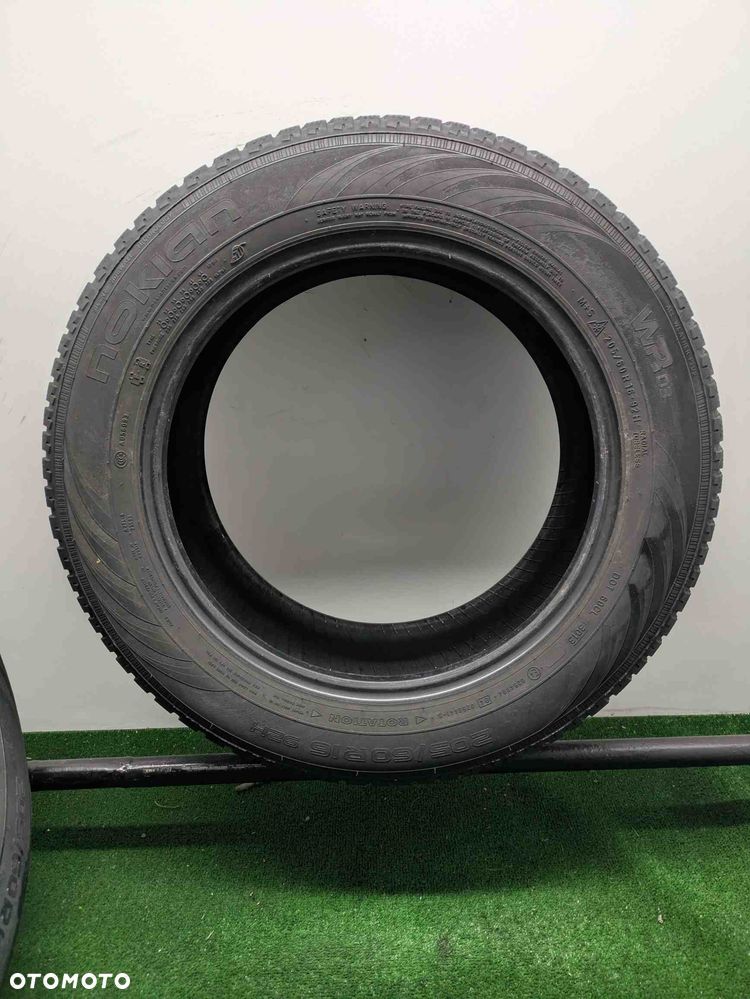 Opony 205 55 16 Nokian WR D4 - 5