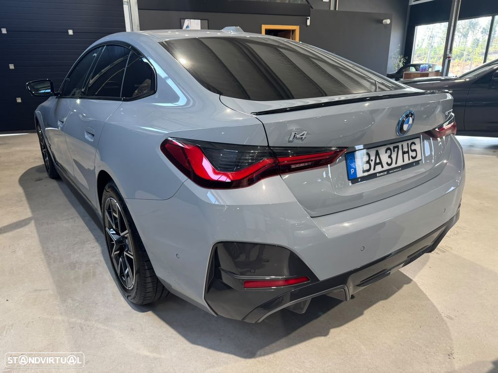 BMW i4 eDrive35 Pack Desportivo M Pro - 9